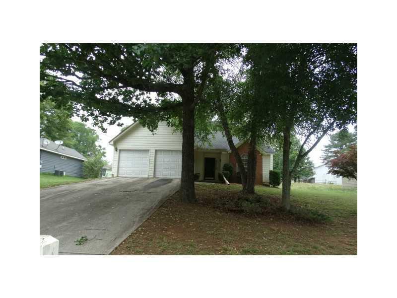 10434 Wrens Dr., Jonesboro, GA 30238