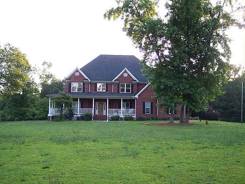 49 Horseshow Rd., Adairsville, GA 30103