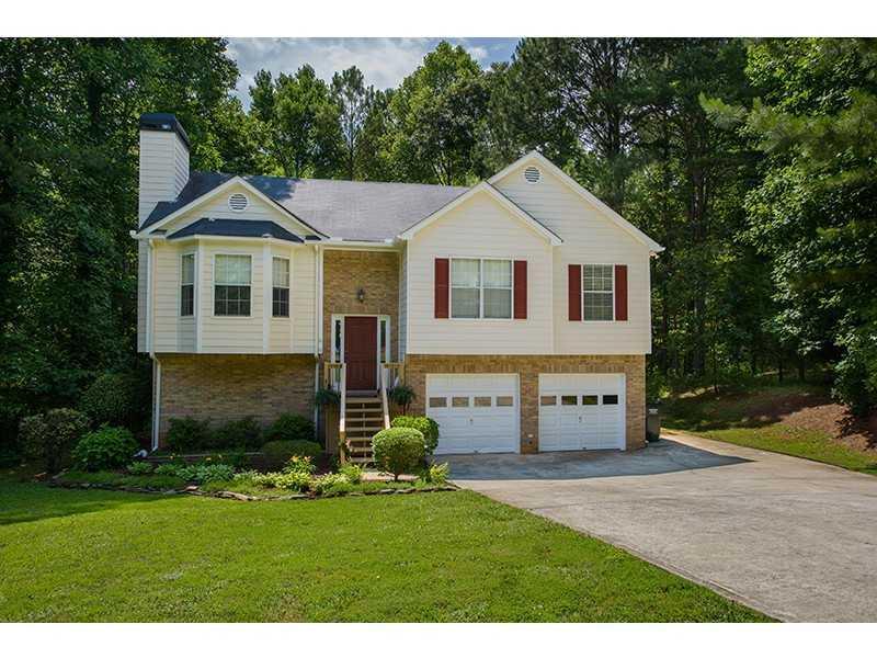 114 Laguna Springs Dr., Woodstock, GA 30188