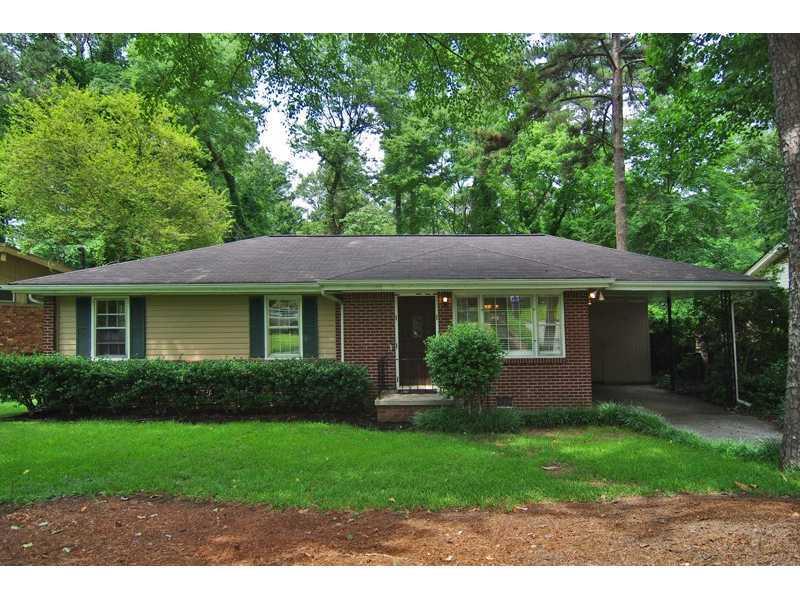 2654 Woodacres Rd., Atlanta, GA 30345