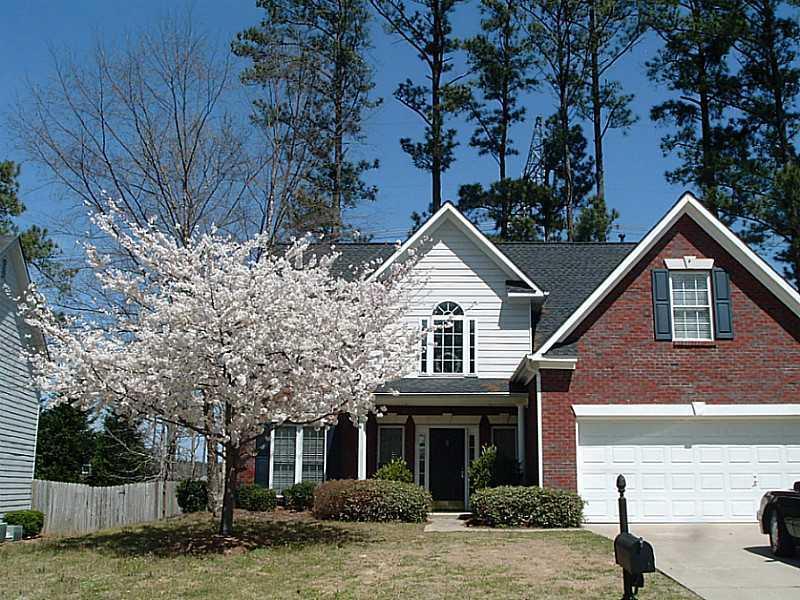 961 Bay Pointe Way, Lilburn, GA 30047