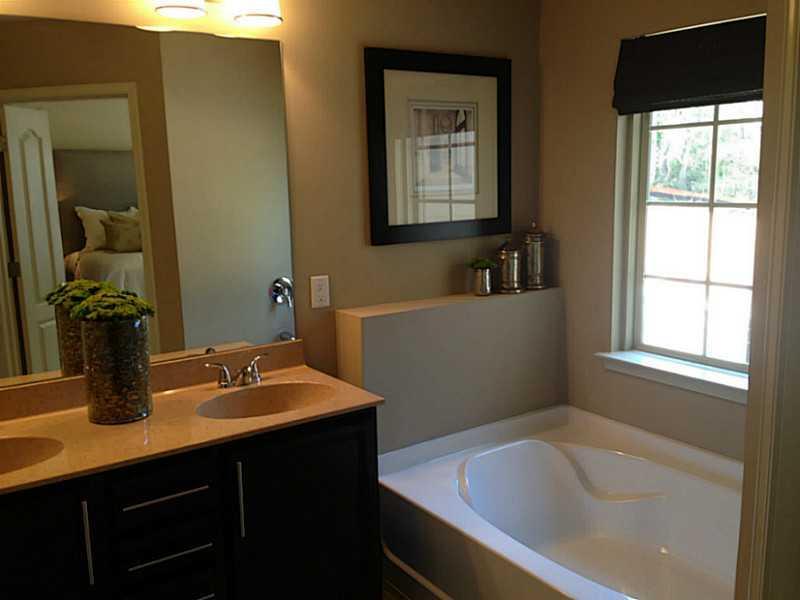 6605 Story Cir. #28B, Norcross, GA 30093