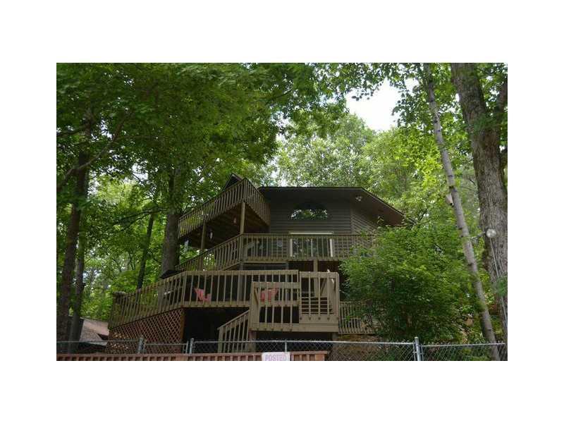 1555 Twin Mountain Lake Cir., Talking Rock, GA 30175