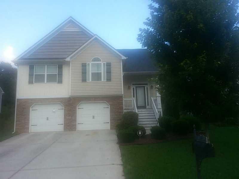 8154 Brookbend Dr., Douglasville, GA 30134