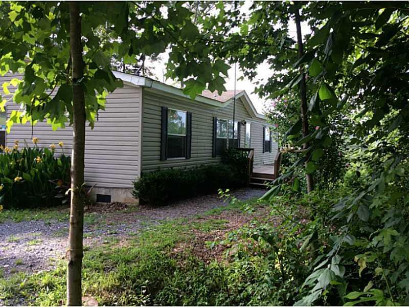 1657 Old Whitestone Rd., Talking Rock, GA 30175