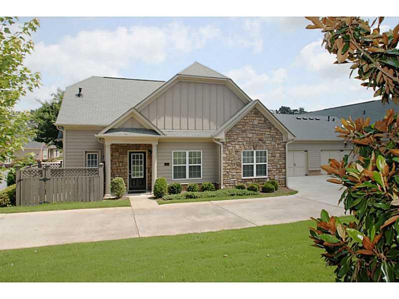 213 Glens Loop, Woodstock, GA 30188