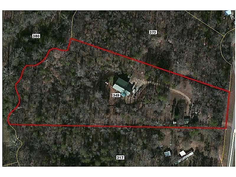 349 Jackson Woods Dr., Maysville, GA 30558