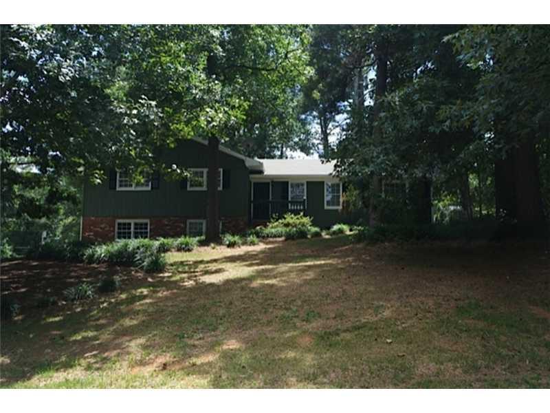 5245 Dunwood Dr., Acworth, GA 30102