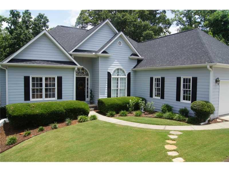 408 Rose Ln., Woodstock, GA 30188