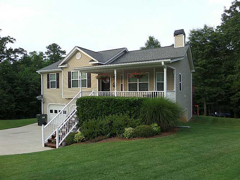 211 Fairview Oak Tr., Dallas, GA 30157