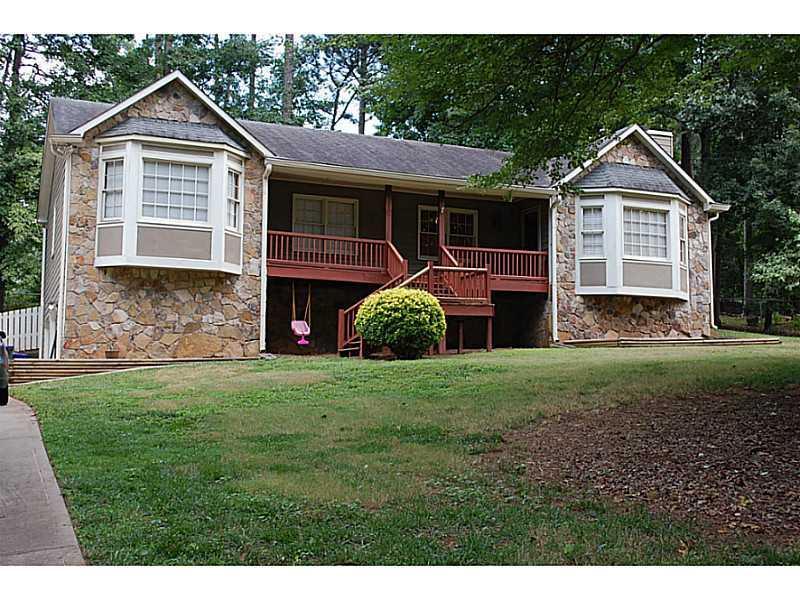 2769 Douglas Ct., Acworth, GA 30101
