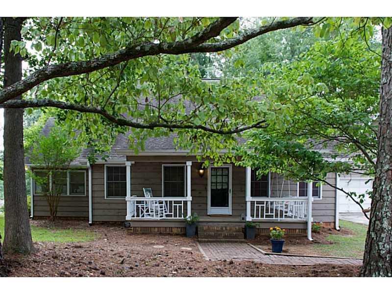 4136 Signal Ridge, Lilburn, GA 30047