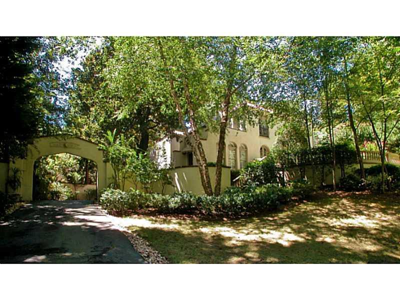 2512 Habersham Rd., Atlanta, GA 30305