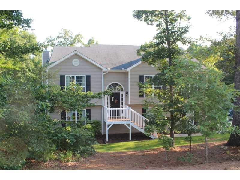 5303 Crown Oaks Dr., Lula, GA 30554