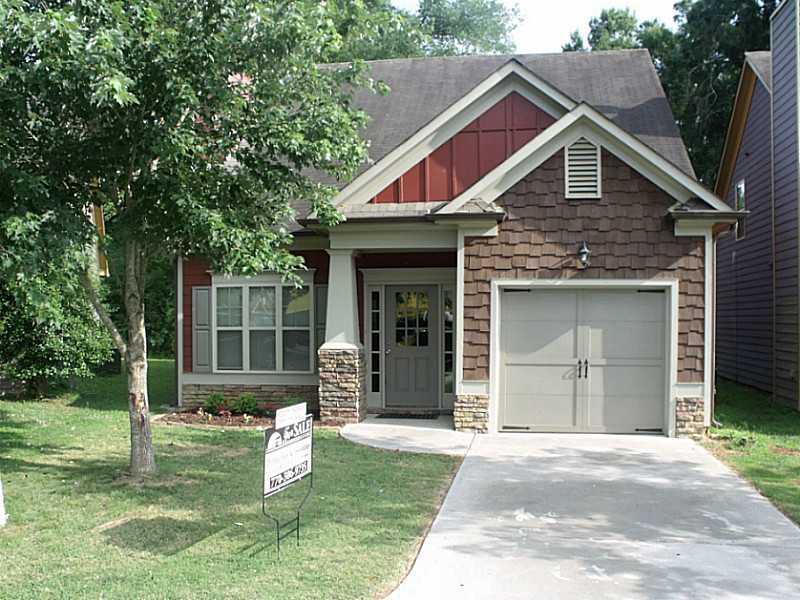 3 Georgian Cir., Adairsville, GA 30103
