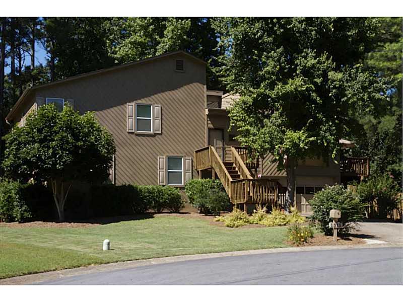 1315 Shadowood Tr., Marietta, GA 30066