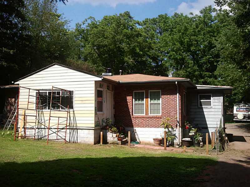 2832 Herrington Dr., Norcross, GA 30071