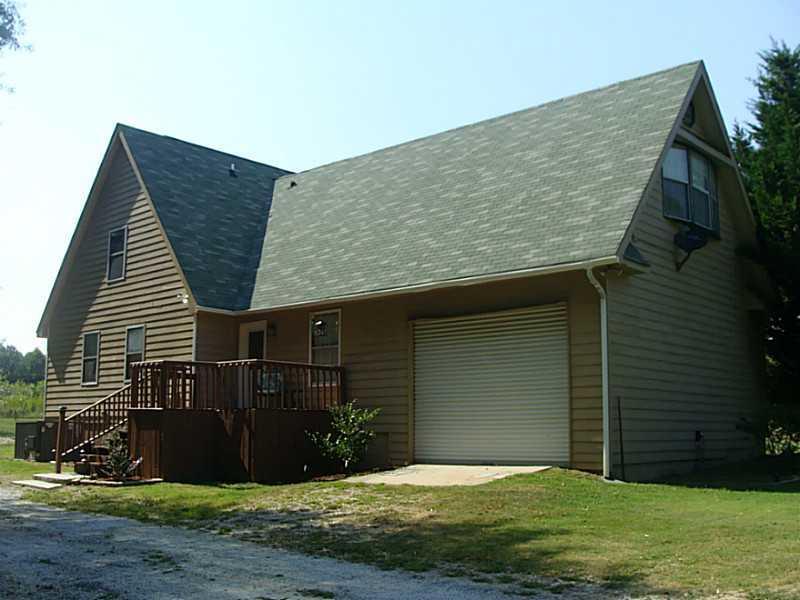 3370 Paul Harris Rd., Dallas, GA 30157