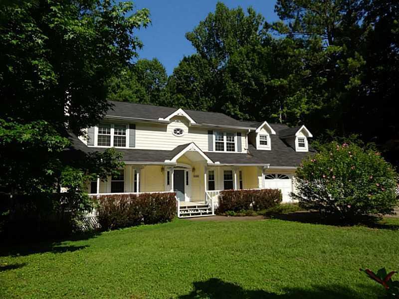 3155 Laura Ln., Douglasville, GA 30135