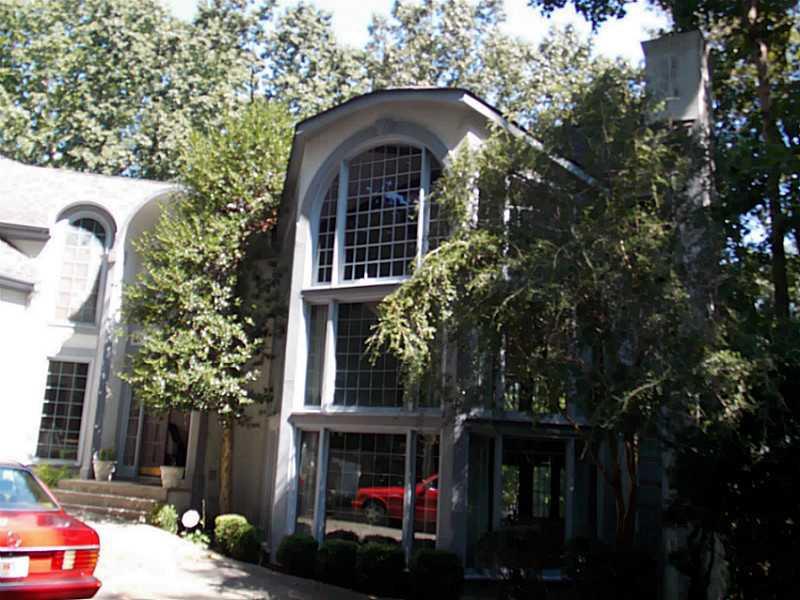 450 Overview Dr., Sandy Springs, GA 30327