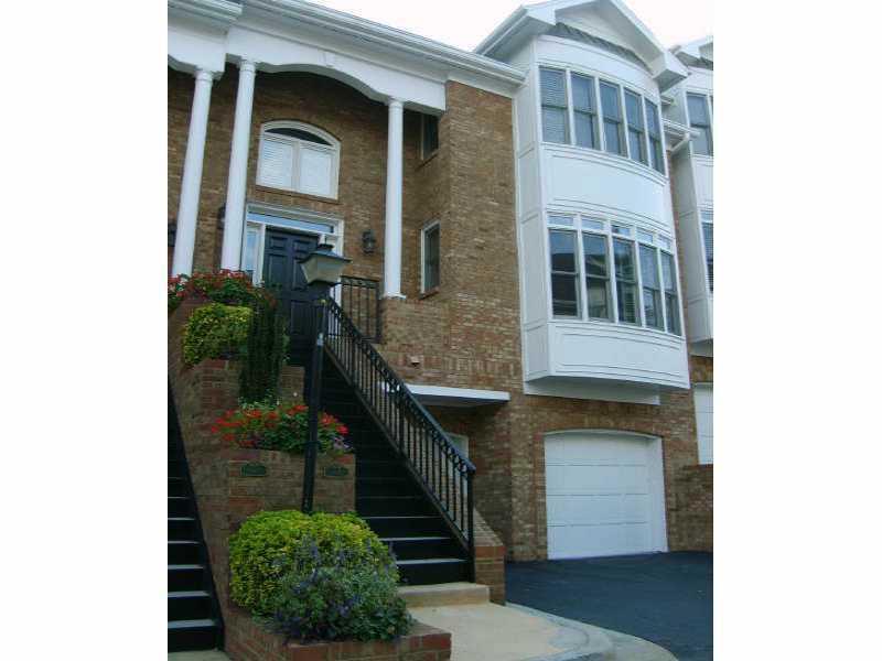 1003 Heatherbrook Ln., Atlanta, GA 30324