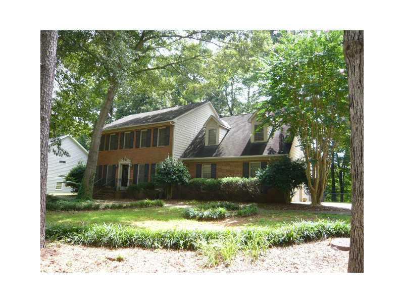 4064 Rivermeade Dr., Lilburn, GA 30047