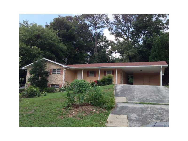 2071 Lake Sorrento Dr., Conyers, GA 30012
