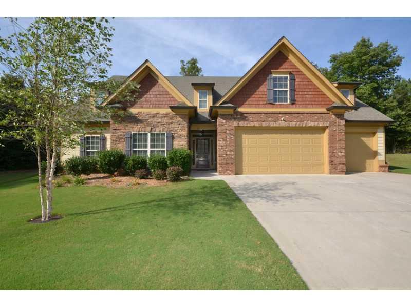 944 Robert Jesse Dr., Dacula, GA 30019