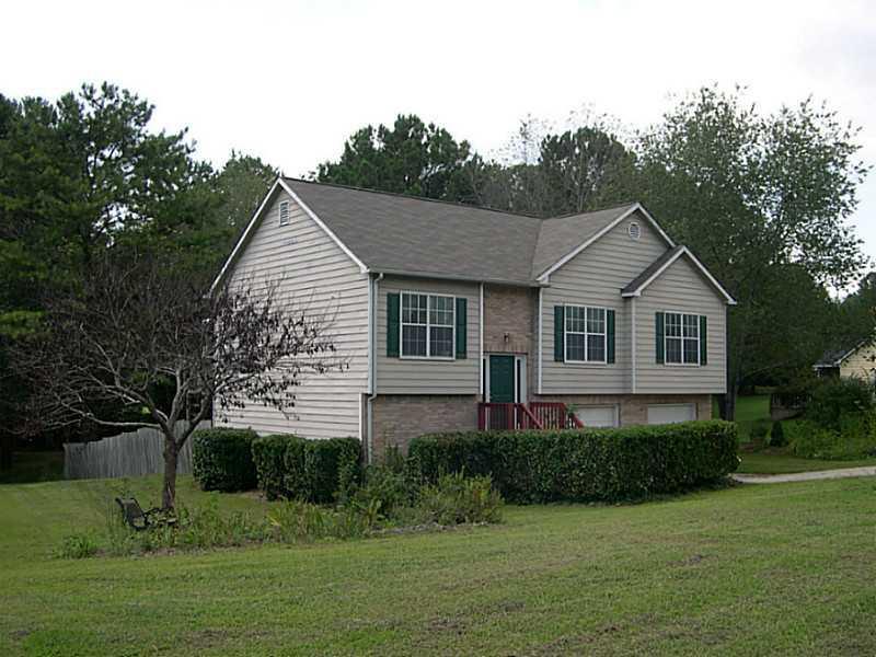 106 Laguna Springs Dr., Woodstock, GA 30188