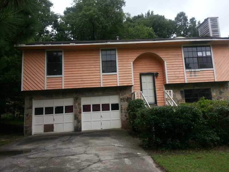 325 Rocky Springs Ct., Atlanta, GA 30349