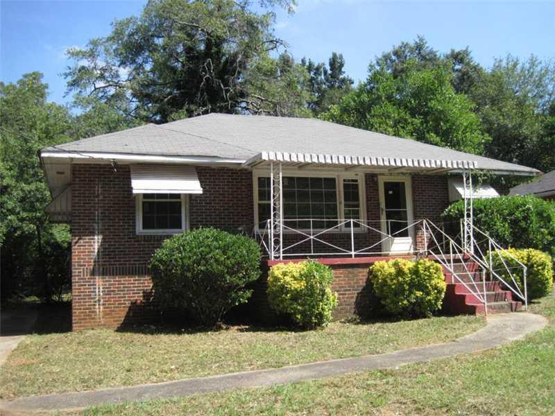 394 Sargent Dr., Atlanta, GA 30315