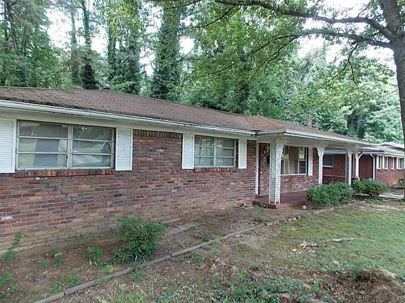 1869 Idlewood Dr., East Point, GA 30344