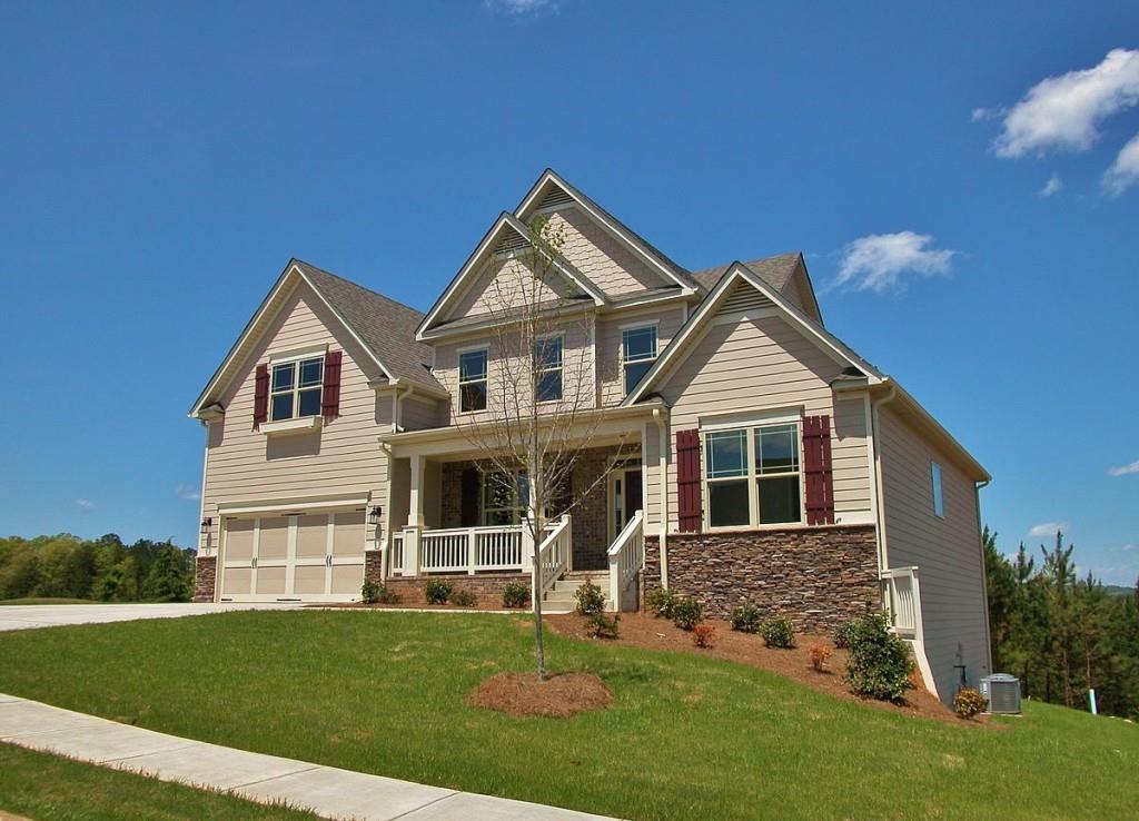 101 Clubhouse Ln., Canton, GA 30114