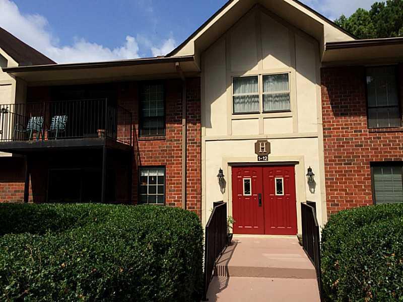 6851 Roswell Rd. #H5, Sandy Springs, GA 30328