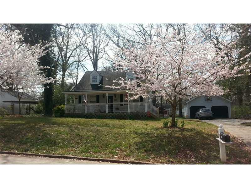 2595 White Oak Dr., Decatur, GA 30032