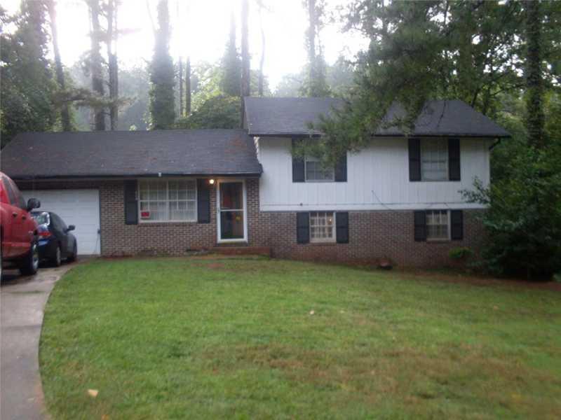 1539 Pine Glen Cir., Decatur, GA 30035