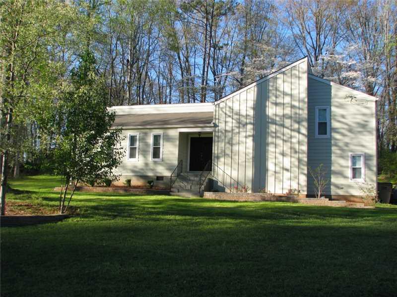 3290 Fawn Tr., Marietta, GA 30066