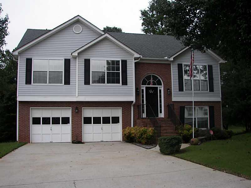 5520 Rolling Mist Ct., Flowery Branch, GA 30542
