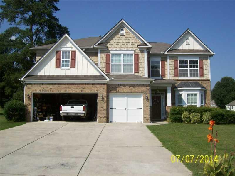 107 Oakbrook Ln., Douglasville, GA 30134
