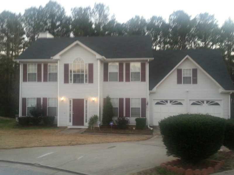 2121 Sugar Creek Falls Ct., Atlanta, GA 30316