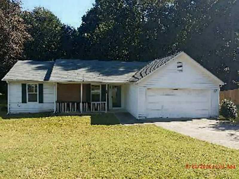 1606 Picadilly Ct., Conyers, GA 30013