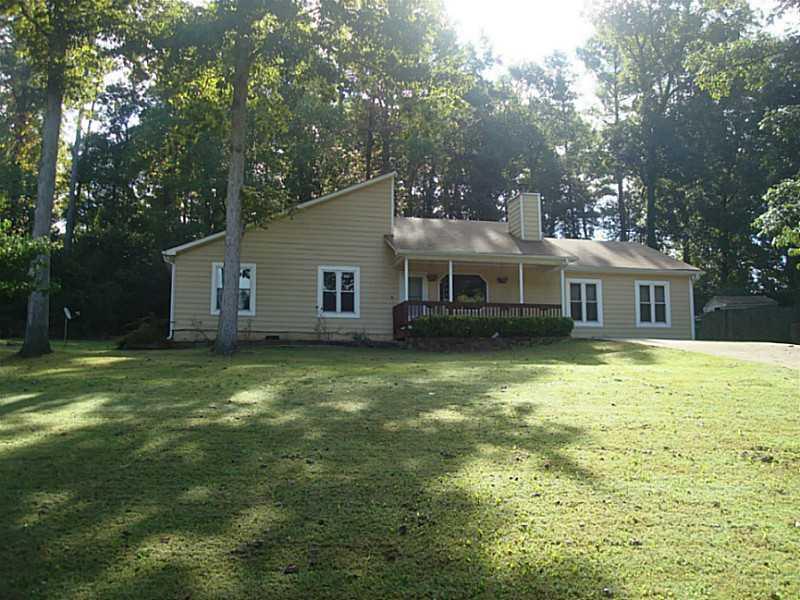 303 Park Sq., Woodstock, GA 30188