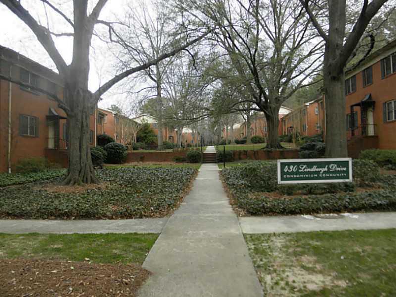 430 Lindbergh Dr. #J5, Atlanta, GA 30305