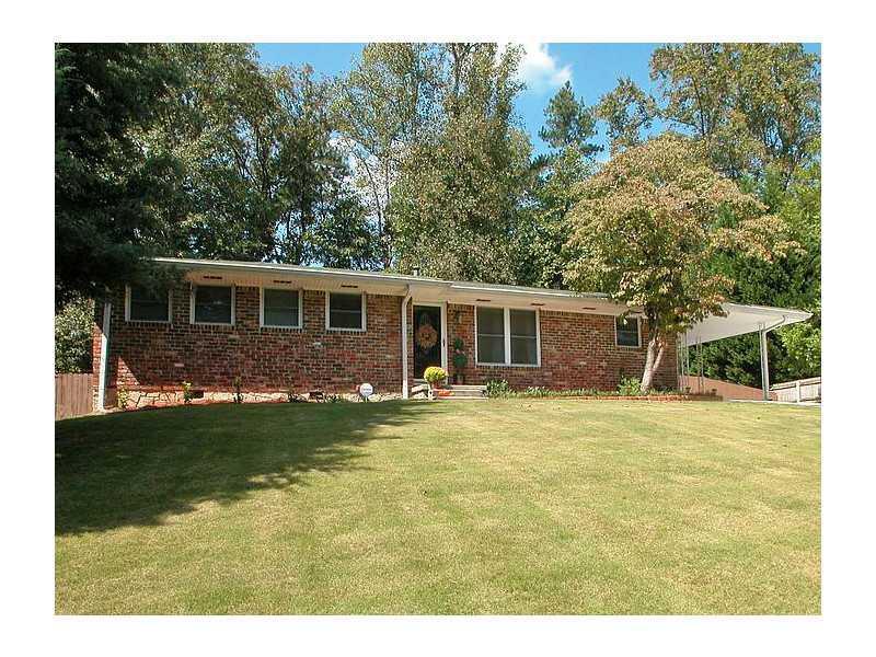 2556 Dering Ct., Atlanta, GA 30345