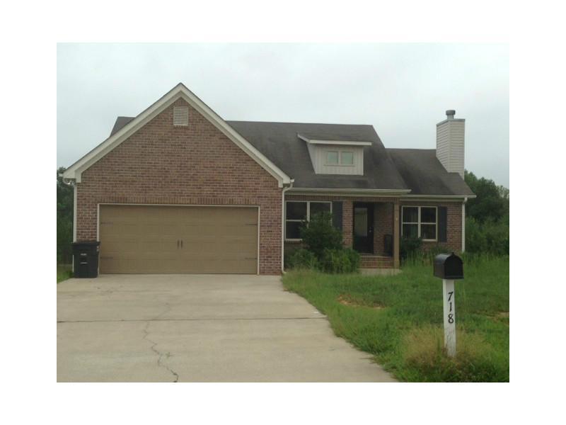 718 Riverside Dr., Calhoun, GA 30701