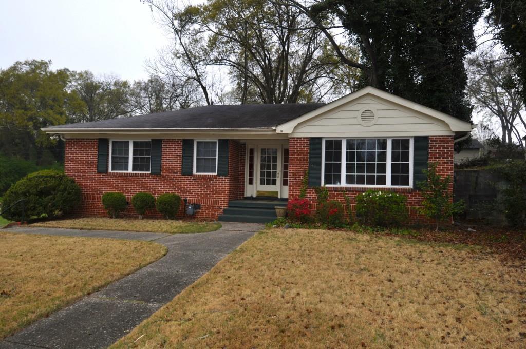 210 Forrest Ave., Gainesville, GA 30501