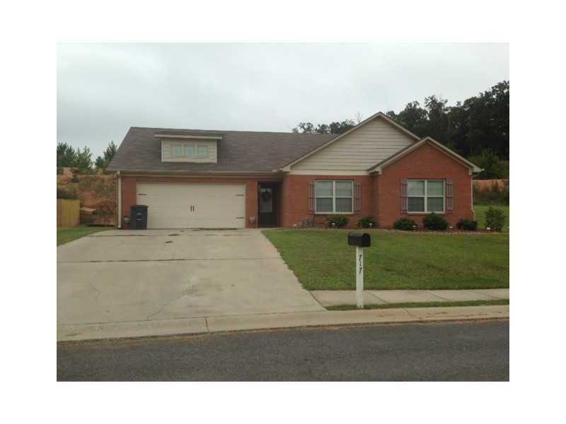 717 Riverside Dr., Calhoun, GA 30701