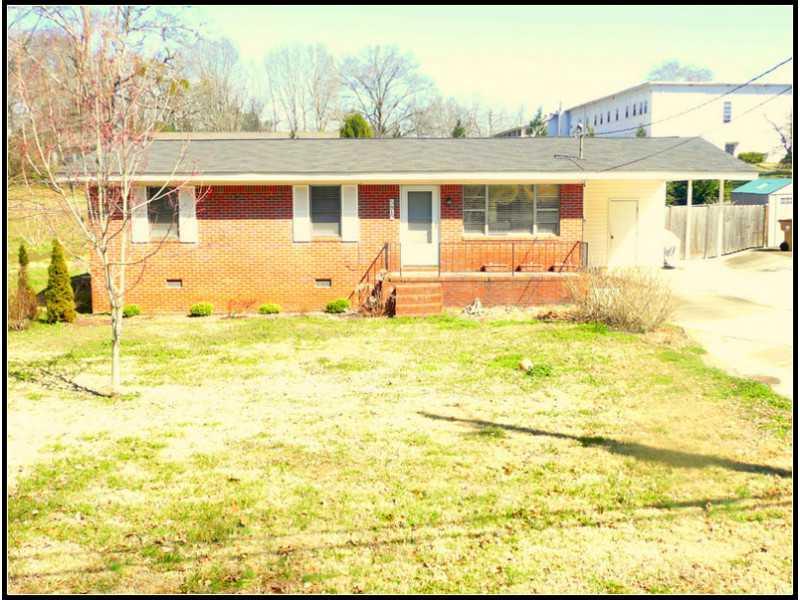 5812 Lights Ferry Rd., Flowery Branch, GA 30542