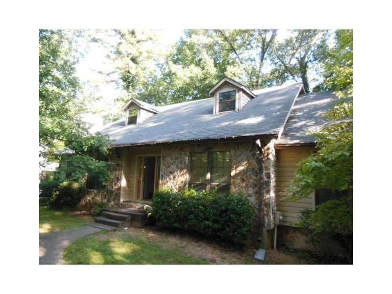 6622 Windwood Cir., Douglasville, GA 30135