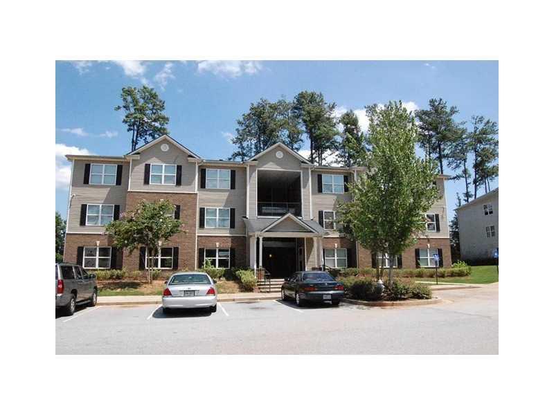 11303 Fairington Ridge Cir. #11, Lithonia, GA 30038